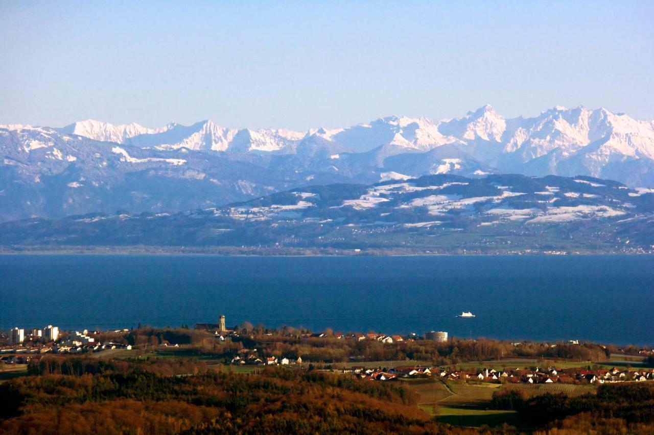 Ferienwohnung Pfaender Friedrichshafen Bagian luar foto