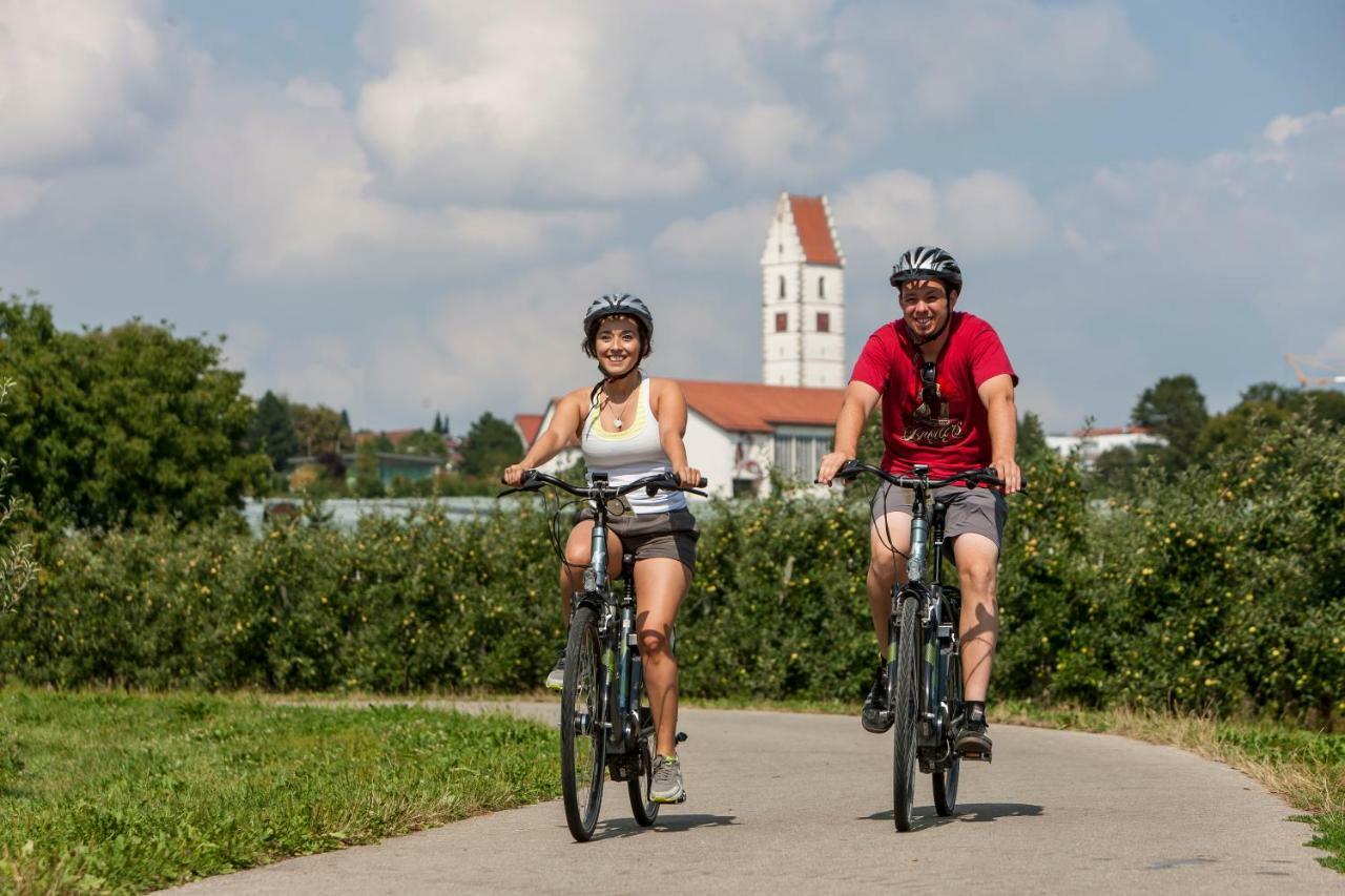 Ferienwohnung Pfaender Friedrichshafen Bagian luar foto